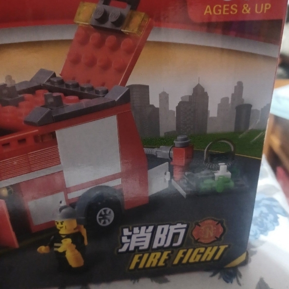 Fire Fighting Building Blocks Set - Picture 3 of 6
